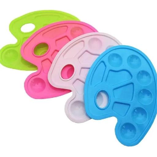Plastic Palette – Lightweight and Durable Paint Tray for Kids
