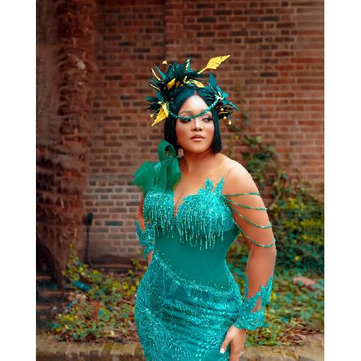 Green Lace Couture: Magic Creation