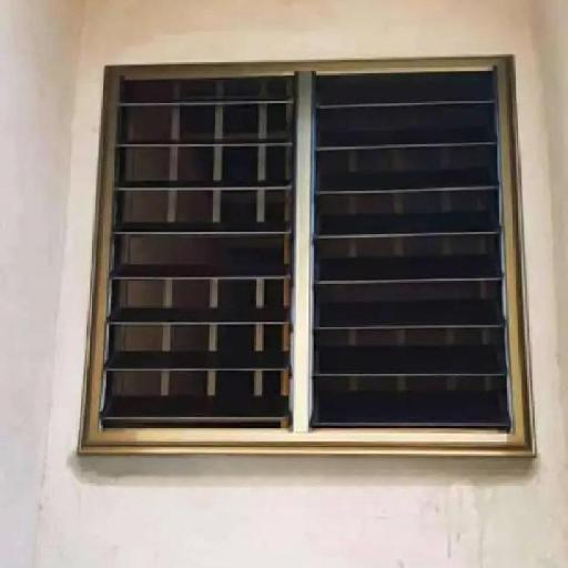 Louis- Louvers Window With Nets