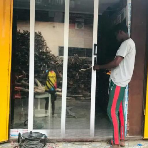 Clive - Glass Doors Services