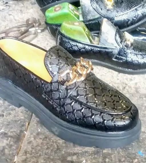 Men's Flat Leather Sandals – Casual Slip-Ons, Sizes 39-45, Aba