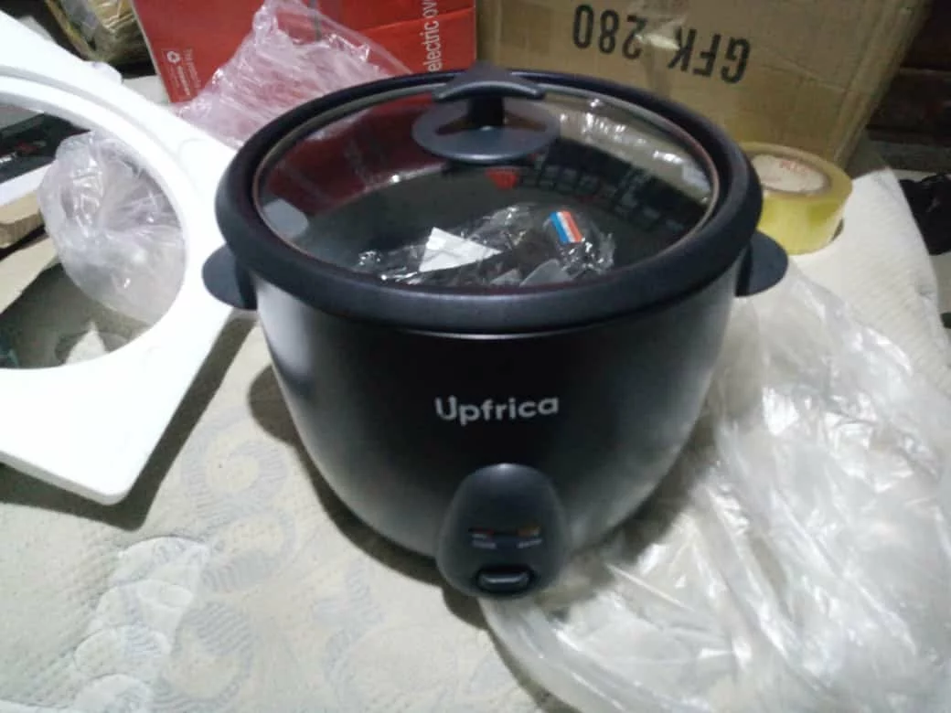 Upfrica 3.6L Automatic Rice Cooker with Keep-Warm Function