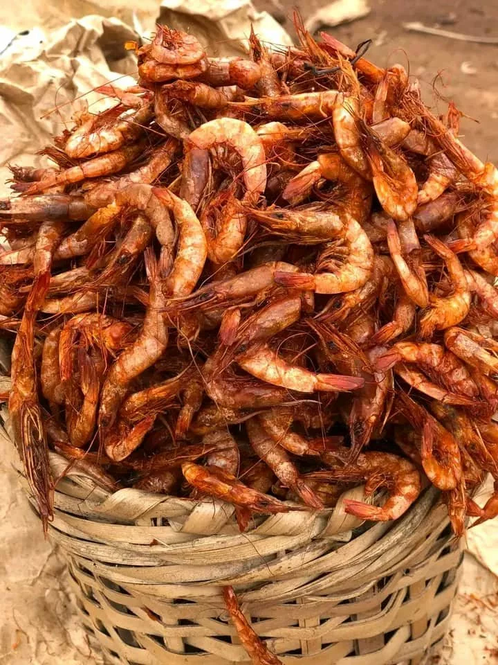 Smoked shrimp delicious smoked dried high quality shrimps seafood prawn