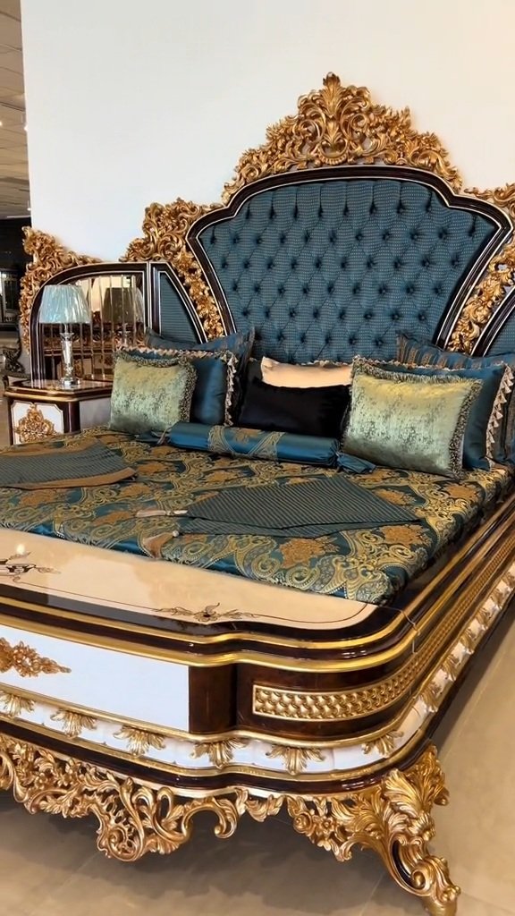 Royal sofas bed