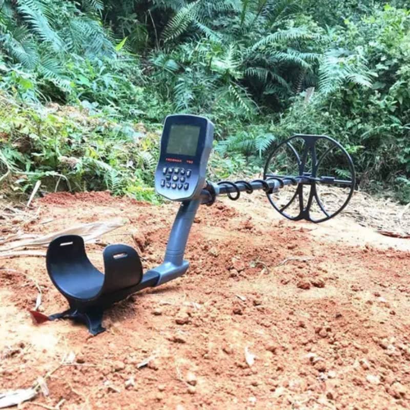 T90 Gold Hunter Metal Detector (Waterproof, 2.5m Depth)