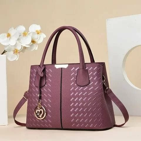 Luxury Quilted Ladies Shoulder & Hand Bag