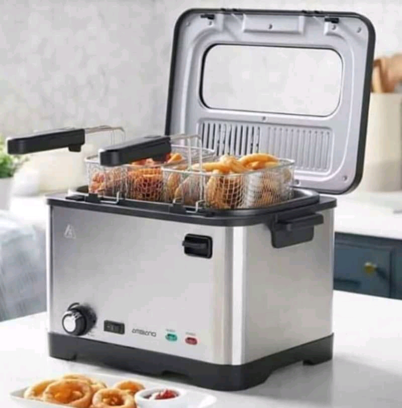 4L Stainless Deep Fryer - 2000W, 190°C Thermostat, Removable Tank, Safety Reset, Basket + Lid
