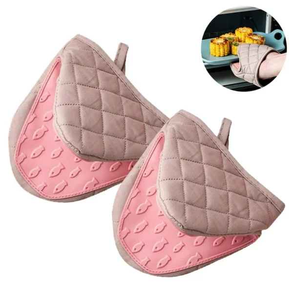 Decakila KMTT054R Silicone Oven Mitts - 250°C, Cotton Lined, 15x13.5cm, Hanging Loop