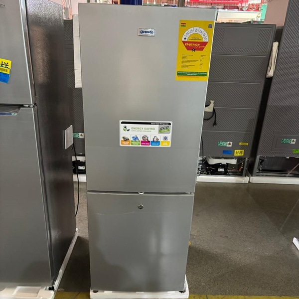 Novo 140L Bottom Freezer Refrigerator – Even Cooling & Durable Finish