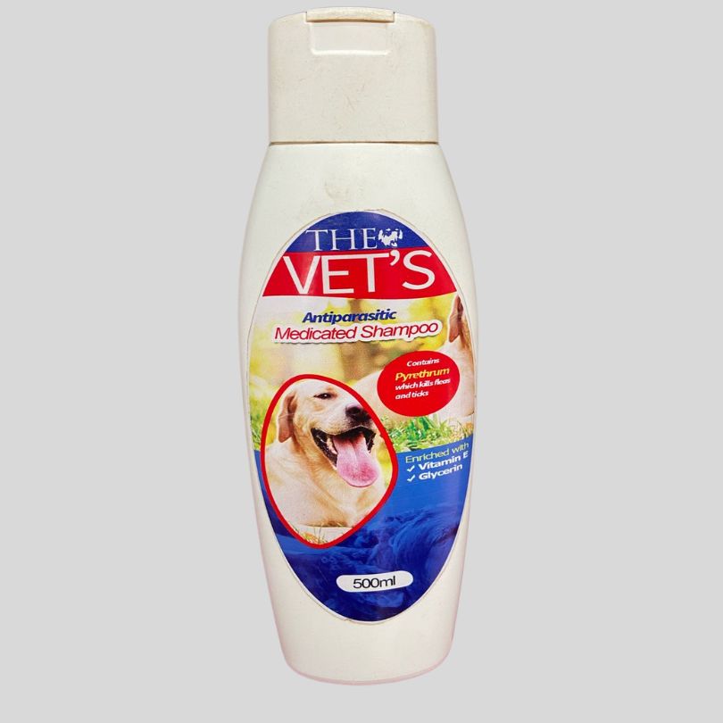 The Vet’s Antiparasitic Shampoo – Medicated Skin Care for Dogs with Parasite-Related Skin Conditions