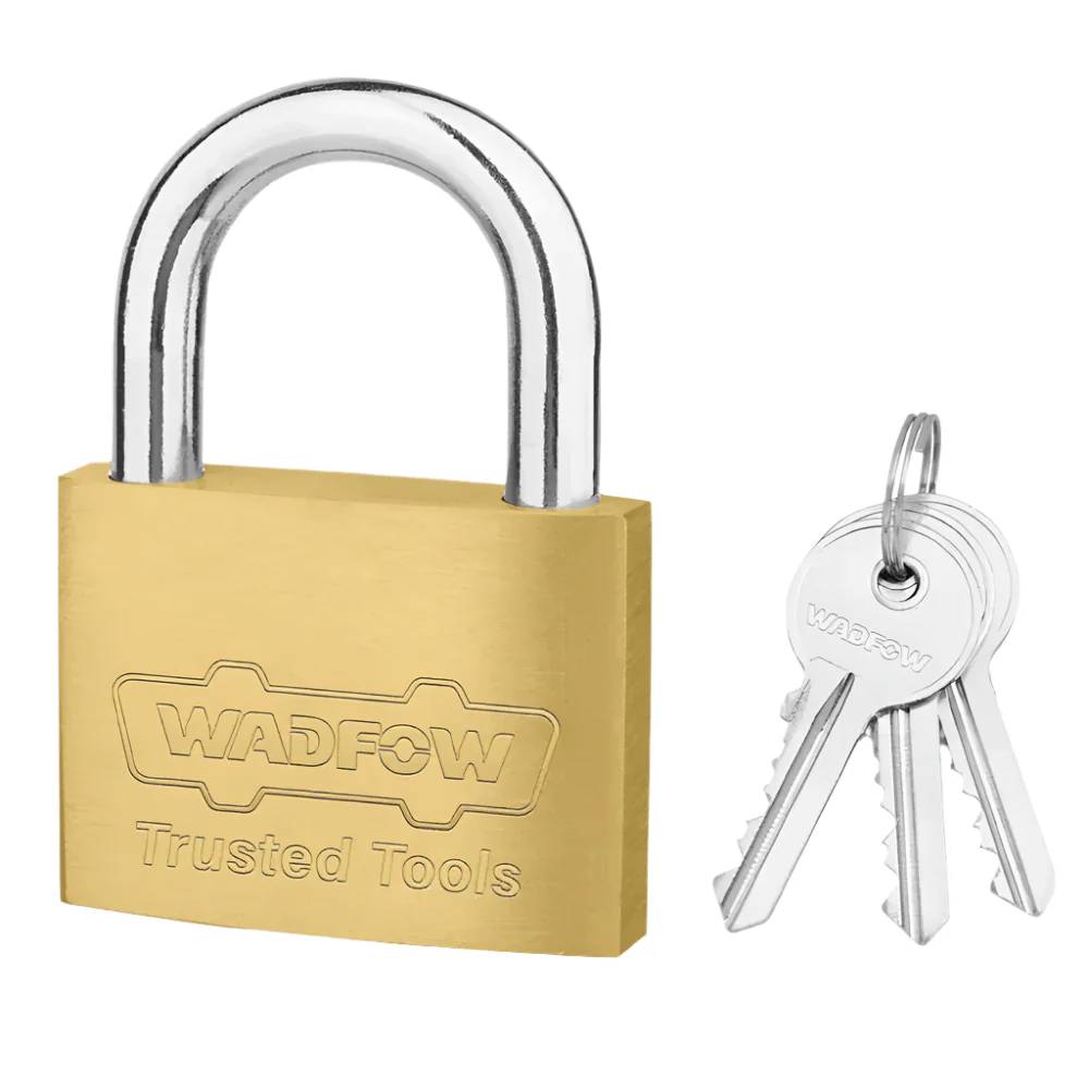 Wadfow Brass Padlock 50mm – WPD1450 – Solid Brass Lock Body, 3 Iron Keys, Corrosion-Resistant Security for Doors, Gates, Lockers & Toolboxes