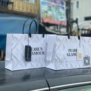 Luxury Paper Bags - High-End Retail & Gift Packaging