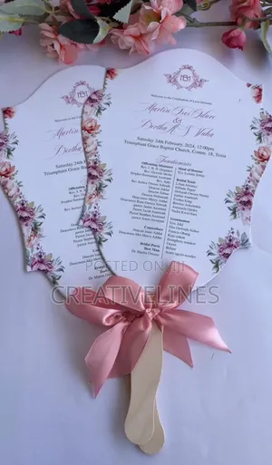 Custom Hand Fans - Personalized Traditional & Decorative Fans