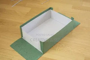 Strawboard Box Crafting - Eco-Friendly Custom Packaging Solutions
