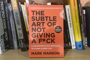 The Subtle Art of Not Giving a F*ck | #1 New York Times Bestseller by Mark Manson