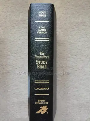 The Expositor's Study Bible: King James Version Leather Bound Black
