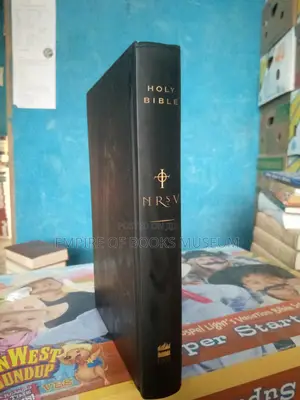 NRSV Standard Bible Hardcover (Black): Most Accurate Trusted Translation for Study