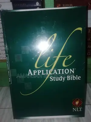 Life Application Study Bible New Living Translation (NLT)