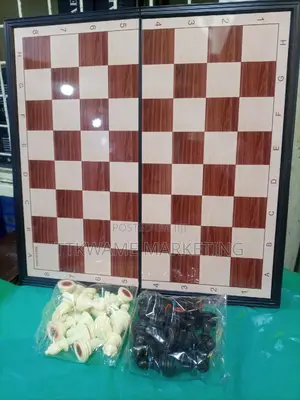 Brain Chess Dami | Durable Plastic Chess Set for Strategy Development