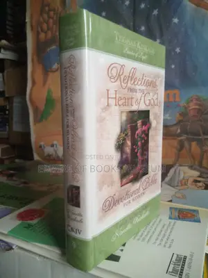 Reflections From the Heart of God: Devotional Bible for Women NKJV Hardcover