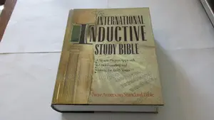 International Inductive Study Bible: NASB Hardcover by Harvest House