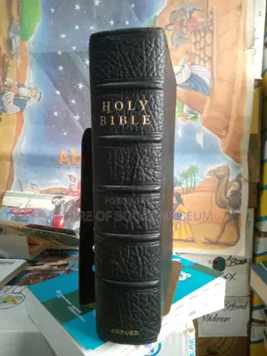 1960s Oxford Press Oldest Holy Bible Discovered: King of Great Britain Edition