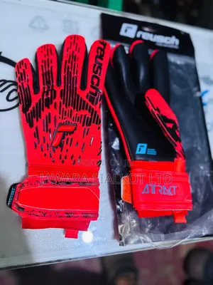 Reusch Brand Goal Keeper Gloves Gk Material High Export Quality