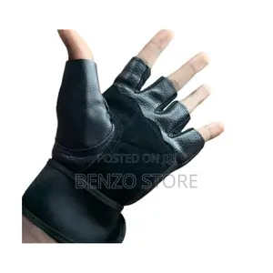 Quality Leather Half Finger Hand Gloves For Gym And Riding