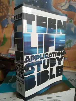 Teen Life Application Study Bible-NLT (Paperback) | The Bible That Helps Teens Apply God's Word to Real Life