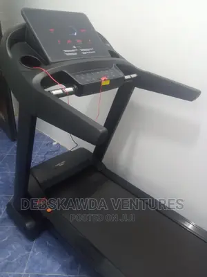Q6 Heavy Duty Luxury Treadmill 4hp