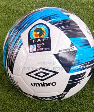 Umbro Soccer Balls – Professional Match Football – Anti-Slip 32-Panel Design