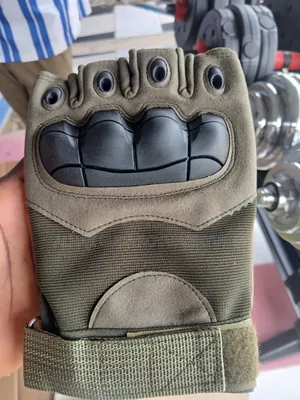 Gym Gloves – Leather Fingerless Gym & Weightlifting Gloves