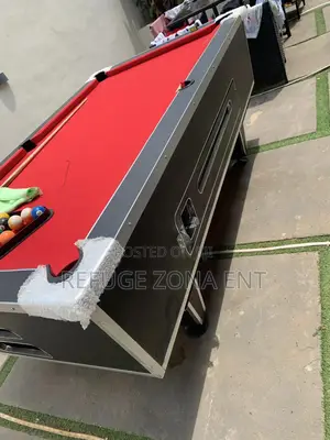 Snooker Table – Professional Coin-Operated Billiards Snooker Pool Table
