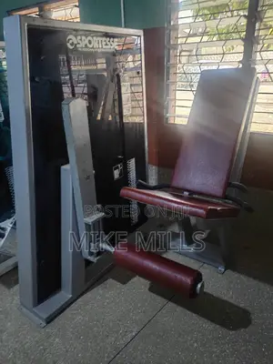 Commercial Leg Extension