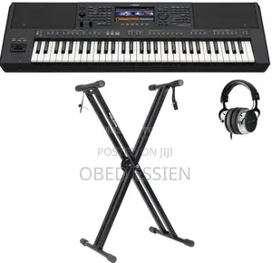 Yamaha Keyboard PSR Sx720 With a Stand