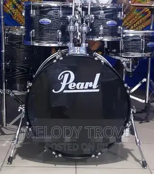 Pearl 5-Piece Drumset(Decade)