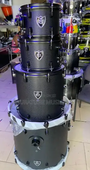 Mes 5-Set Drumset With Cymbals