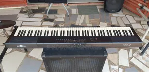 Gear4music SDP-2 – Professional Synthesizer & Arranger Workstation Keyboard