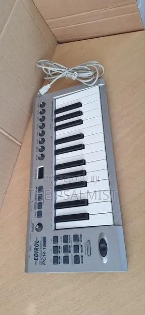 Edirol PCR-1 Usb Audio Interface Midi Keyboard Controller