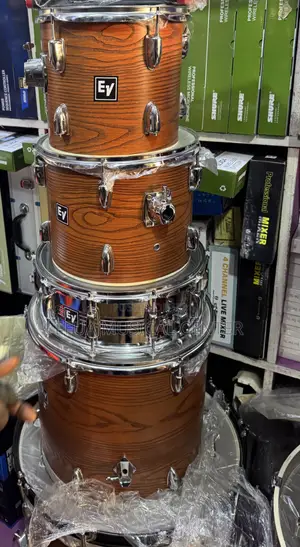 5 Set Drum (Electro-Voice)