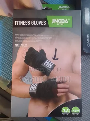 Fitness Gloves – Leather Fingerless Gym & Weightlifting Gloves