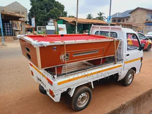 Billiards – Professional Coin-Operated Billiards Snooker Pool Table