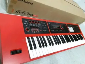Roland Xps-30 Expandable Synthesizer In Red