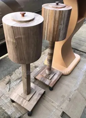 Movable Wooden Church Offertory Bowls – Handcrafted Lacquered Wood Collection Bowls for Worship