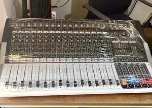 Yamaha K-160 Professional Audio Mixer