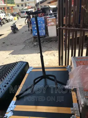 Guitar Stand for All Kinds of Guitar