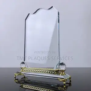 Golden Crystal Award Plaque – Gold-Accented Glass Plaque with Custom Engraving for Events