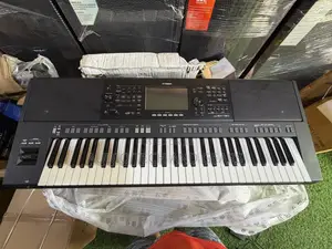 Yamaha PSR-Sx720 Electronic Keyboard