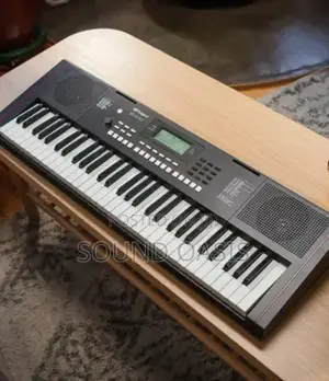 Roland E-X10 Arranger Keyboard