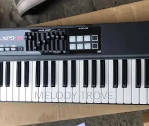 Roland Xps-10 Expandable Synthesize